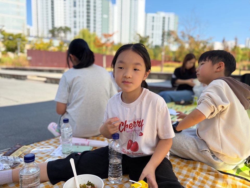 KakaoTalk_20261014_153418205_07.jpg