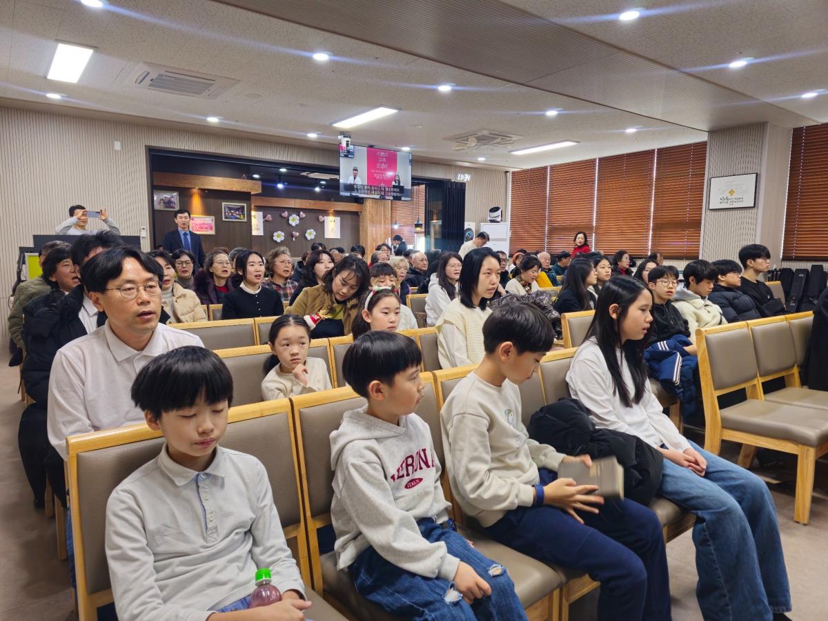 성탄예배 (28).jpg