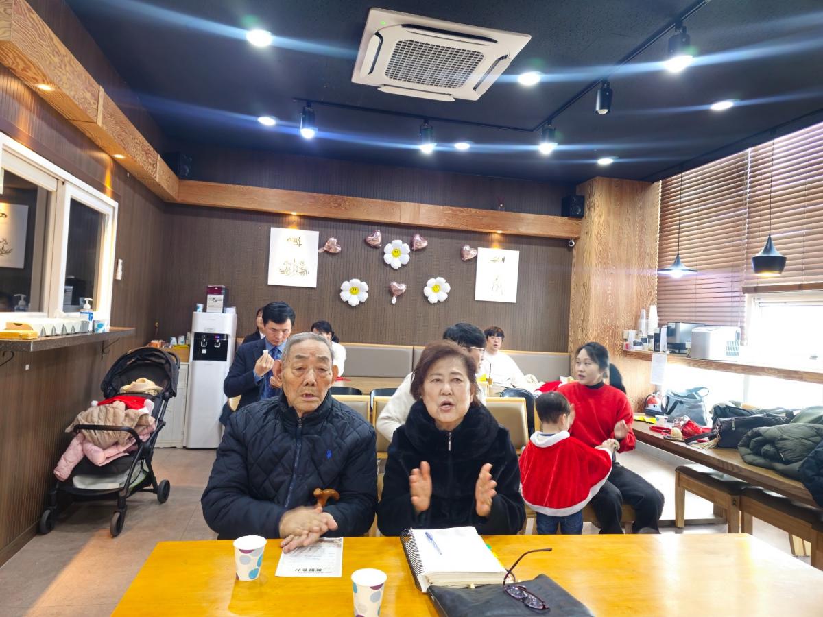 성탄예배 (26).jpg